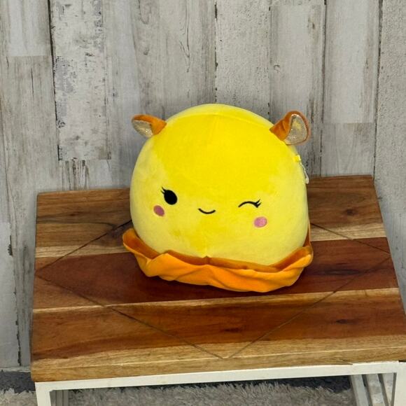 Squishmallows Bijan Yellow Dumbo Octopus Plush Toy Small 8"‎ - Picture 1 of 5